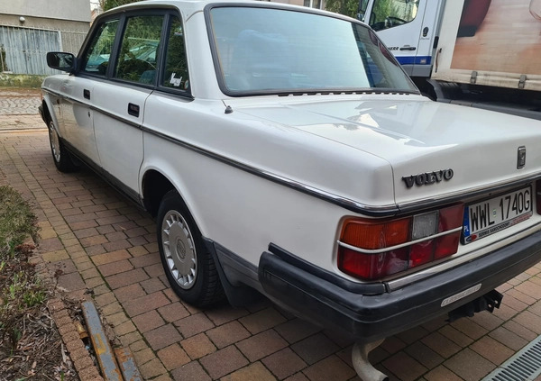 Volvo Seria 200 cena 18900 przebieg: 205177, rok produkcji 1991 z Ząbki małe 137